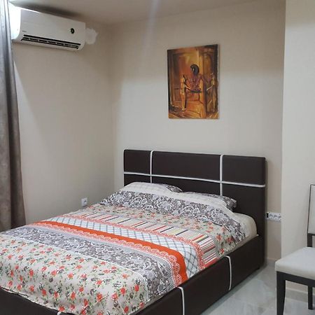 Studio Apartman - Centar 티바트 외부 사진